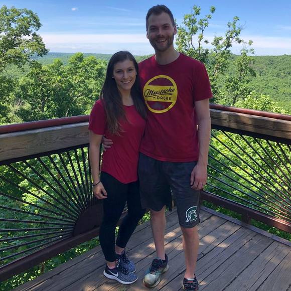 Meet your Posher, Almira - Picture 1 of 1